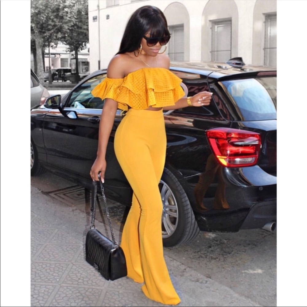 🍯Fashion Nova sexy NWOT mustard set